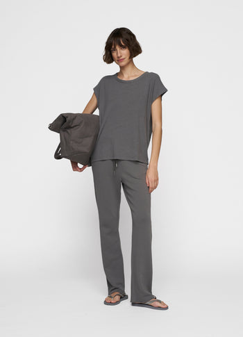 tee linen | oil