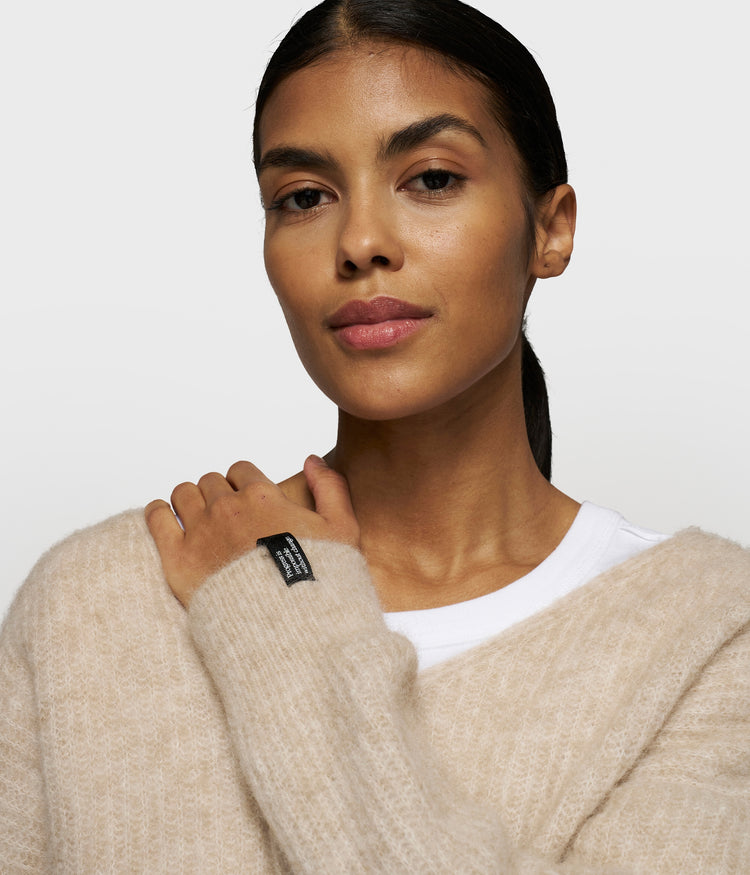soft v-neck sweater knit | earth