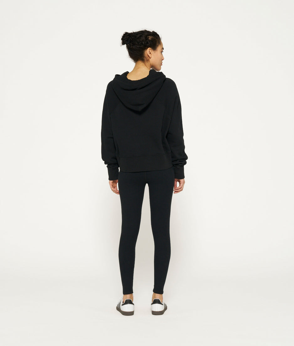 cropped hoodie | black