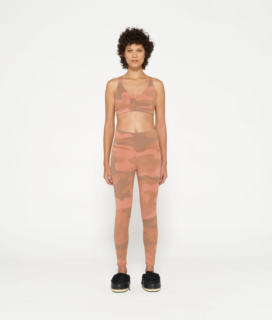 sporty bra camo | saddle brown