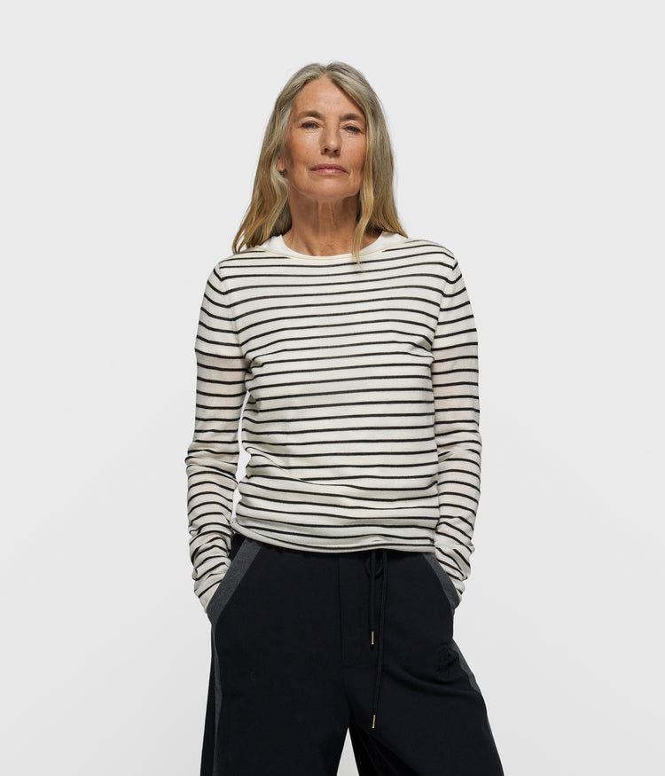 fine knit sweater stripes | ecru/black
