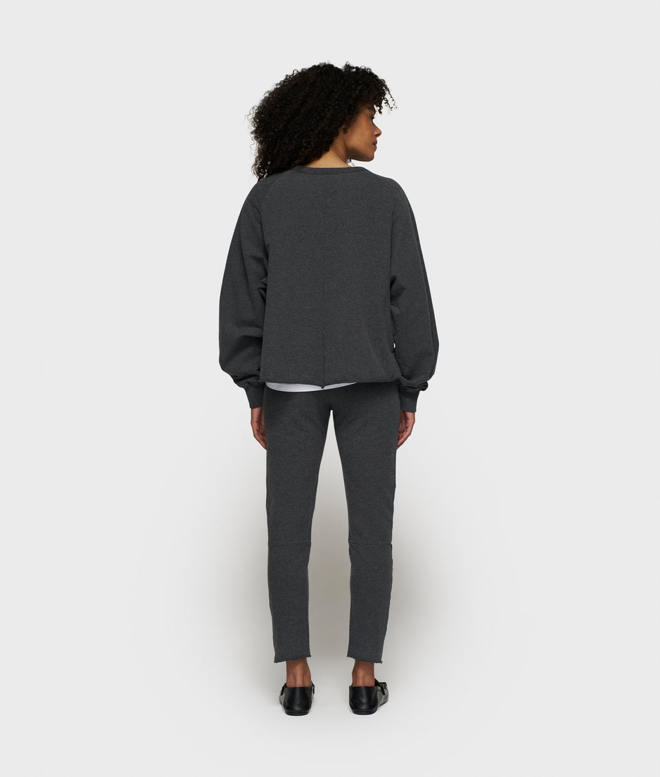 LA sweater | antra melee