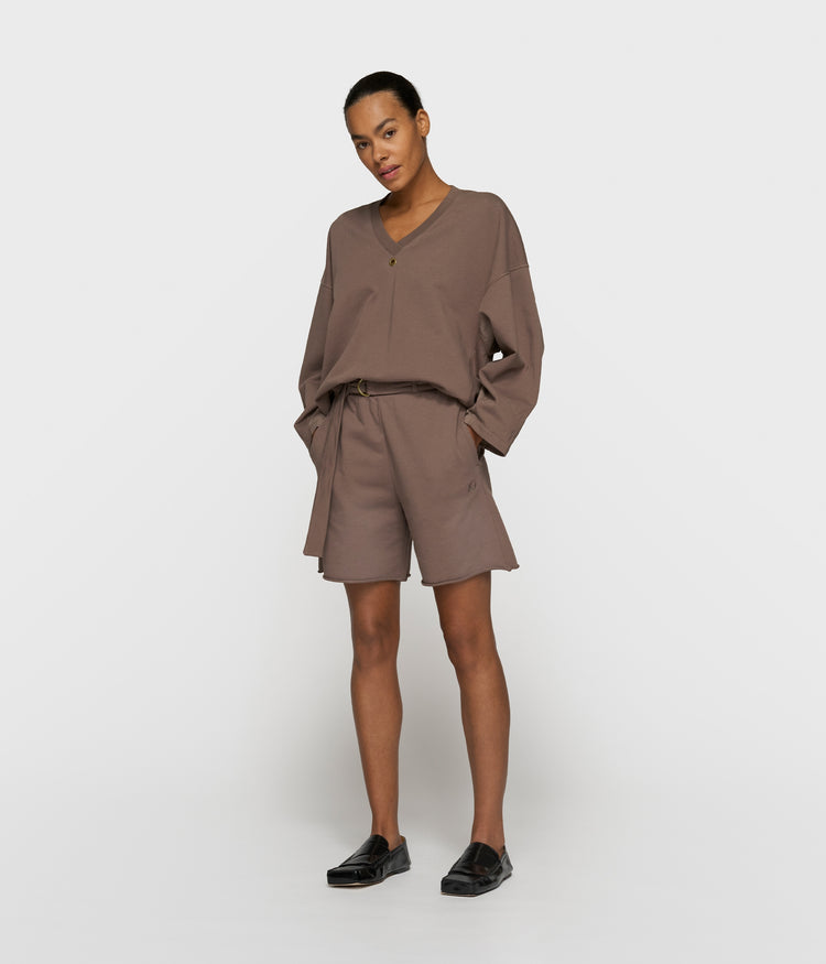 belted shorts fleece | moonrock