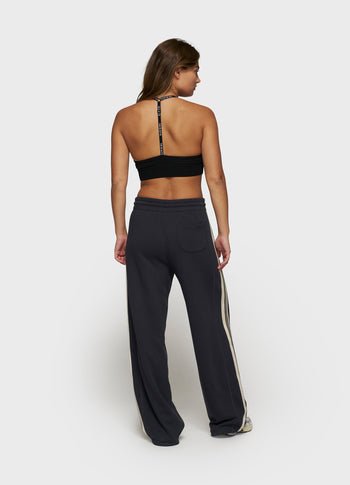 the BAR-BRA | black