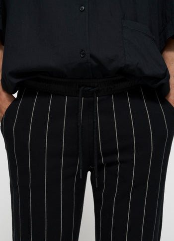 cropped jogger pinstripe | black