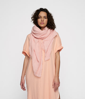 scarf cotton crepe | peach