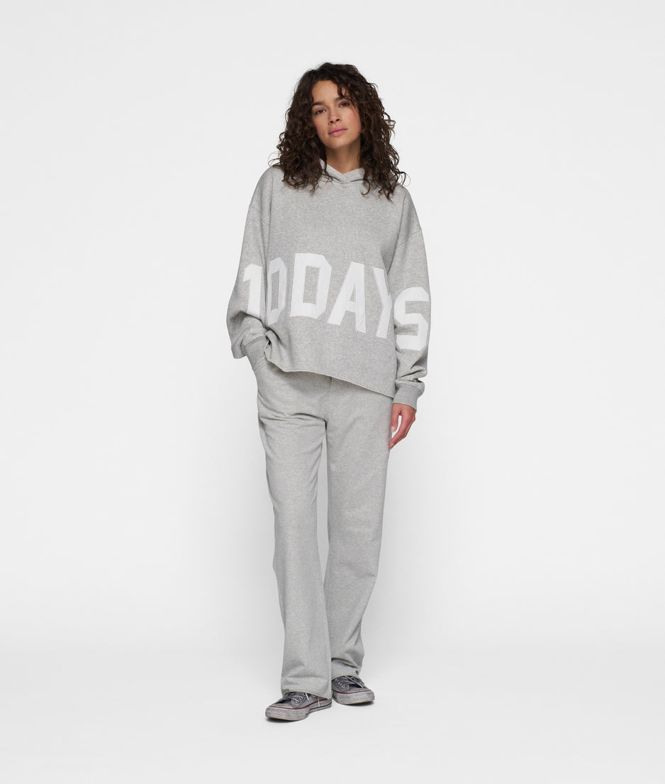 THE STRAIGHT JOGGER | light grey melee