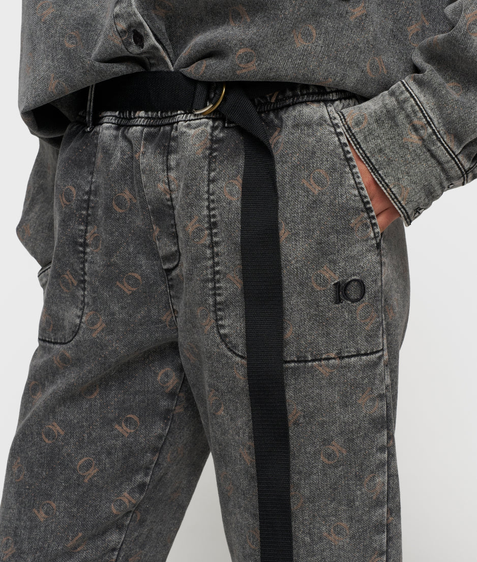 belted pants monogram | black