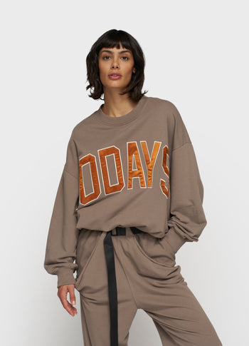 baseball sweater 10DAYS | moonrock