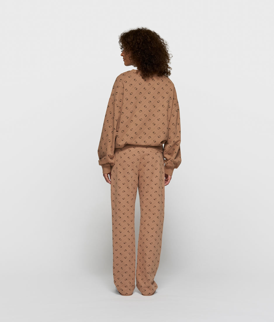 sweater monogram 10DAYS | fudge