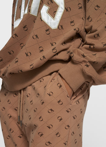 sweater monogram 10DAYS | fudge