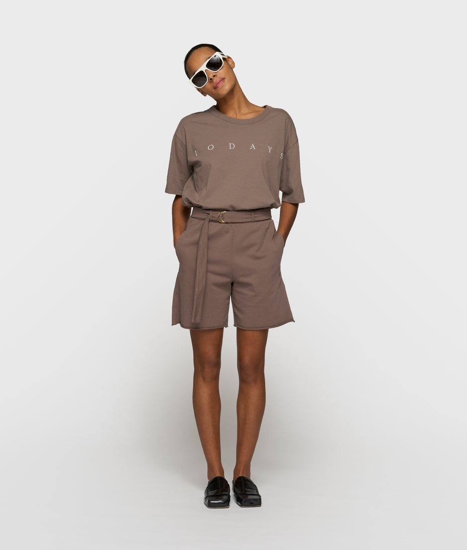 short sleeve tee logo | moonrock