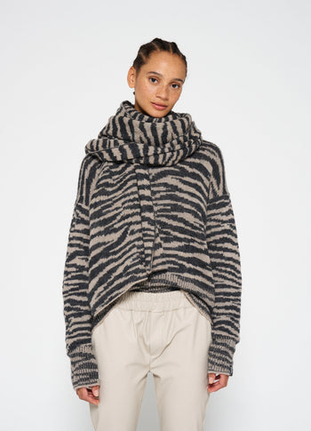 knitted scarf zebra | warm taupe