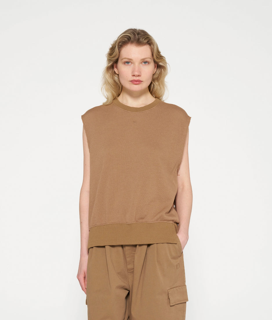 sleeveless sweater | cedar brown