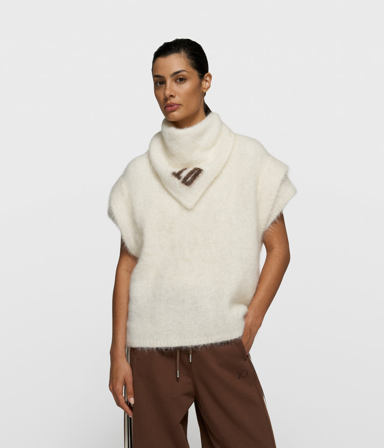 sleeveless knit sweater | ecru
