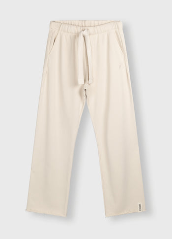 beach jogger | light safari