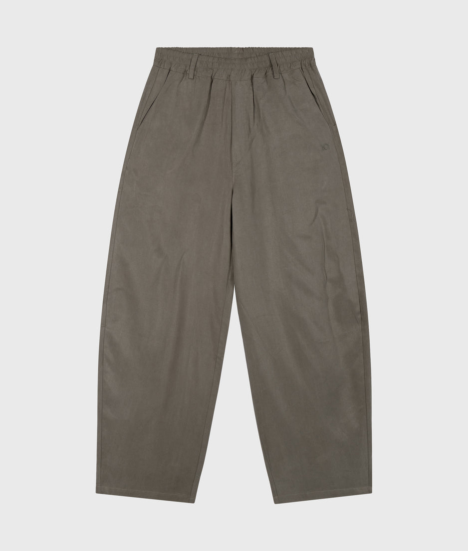 banana pants lyocell | dark fog