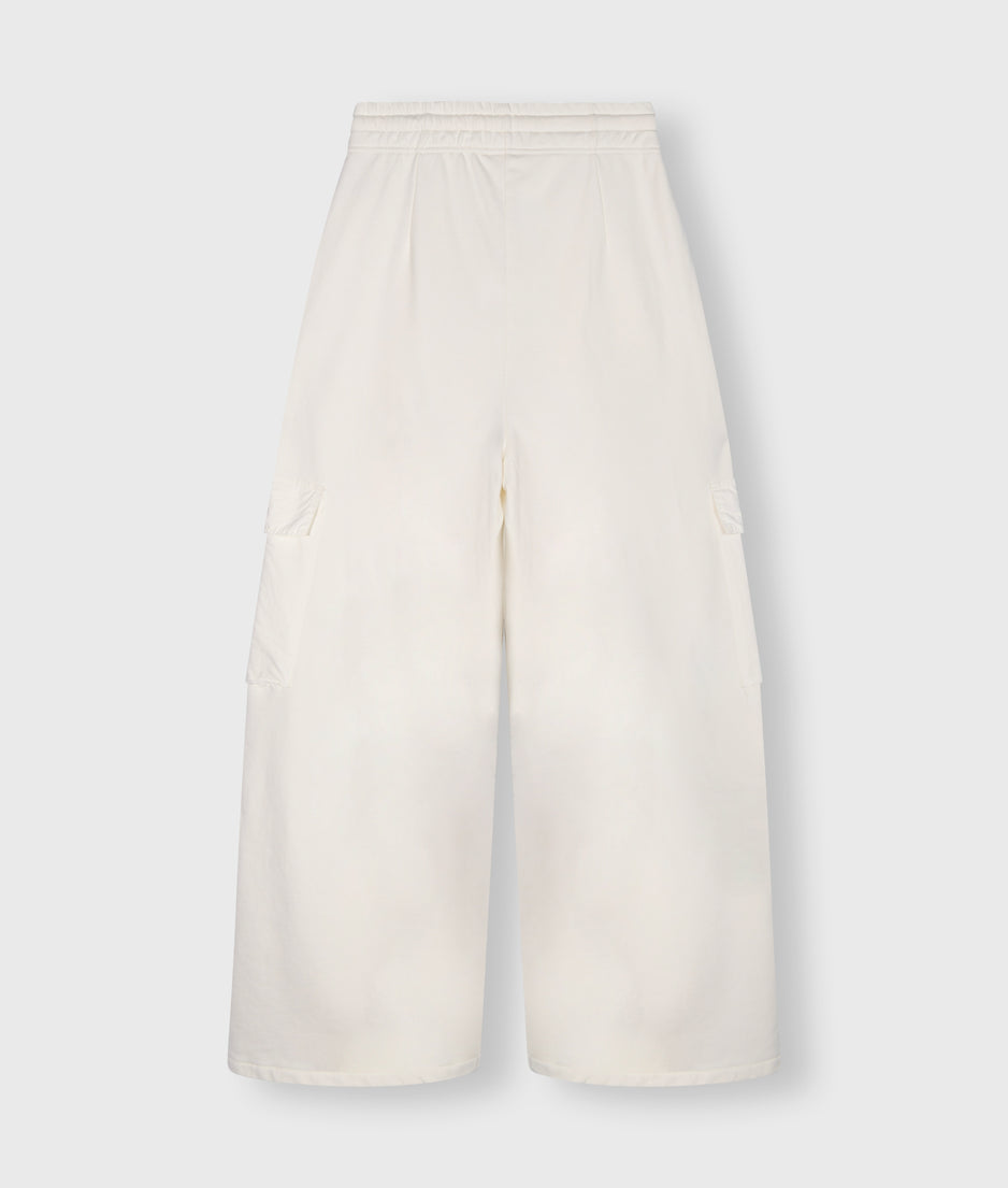 wide leg cargo pants | light natural