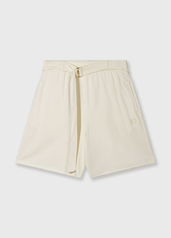 belted shorts fleece | soft vanilla
