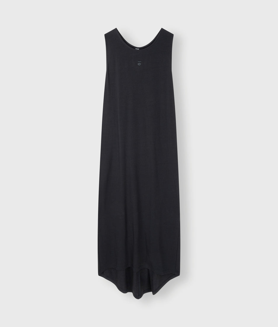 soft cinch back dress | black