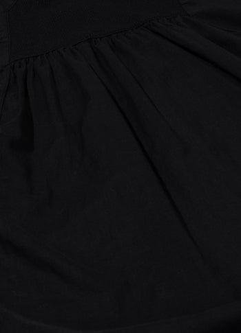 a-line ruffle top | black