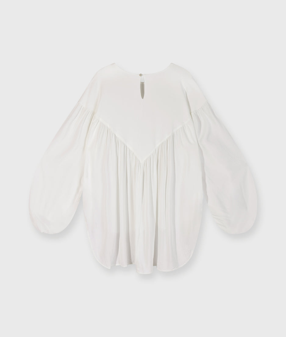 puffy blouse | ecru