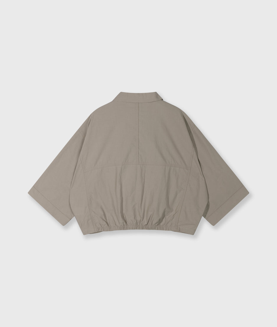 wide crinkle jacket | fog