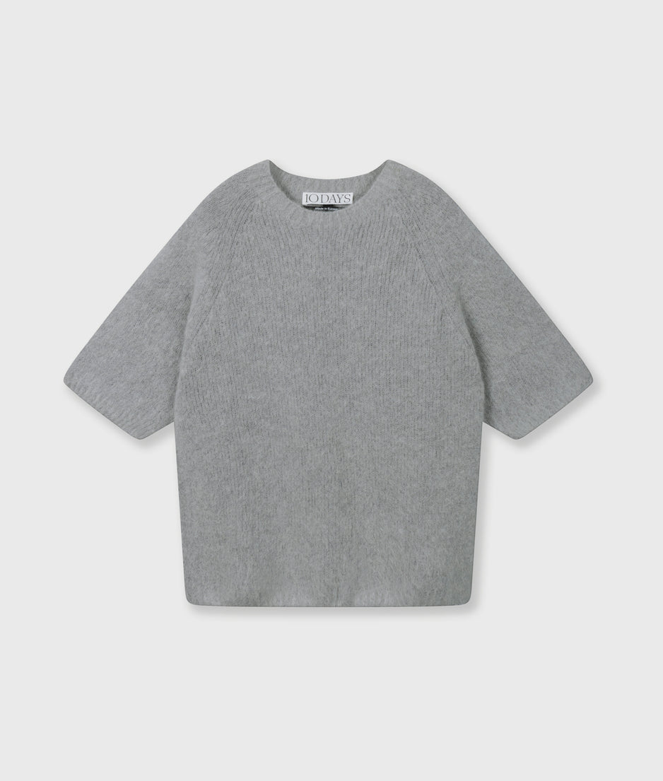short sleeve knit sweater | light graphite