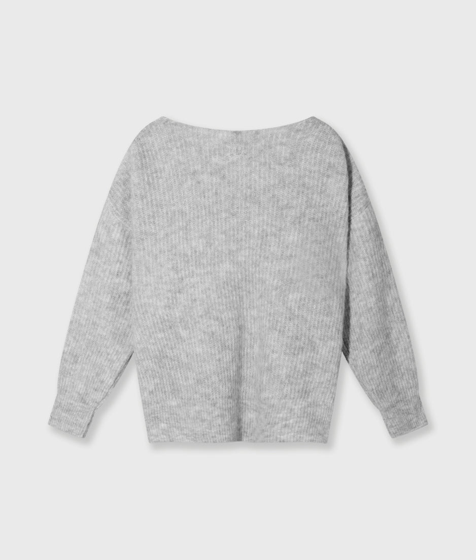 soft v-neck sweater knit | light grey melee