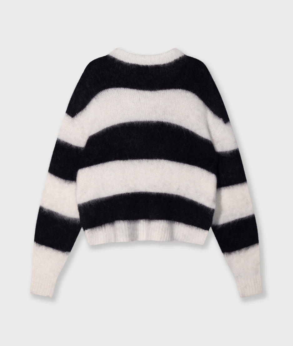 cropped hairy knit sweater stripes | ecru/black