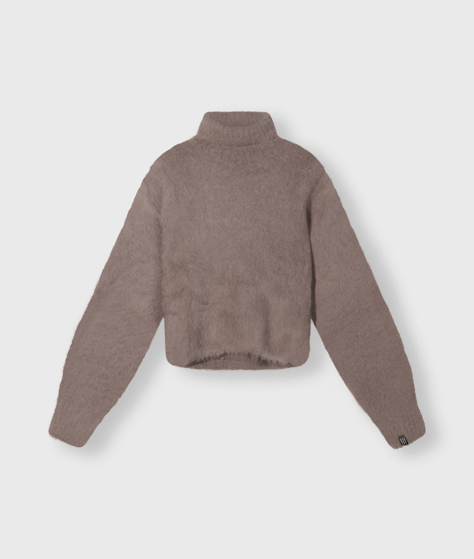 cropped knit turtleneck | moonrock