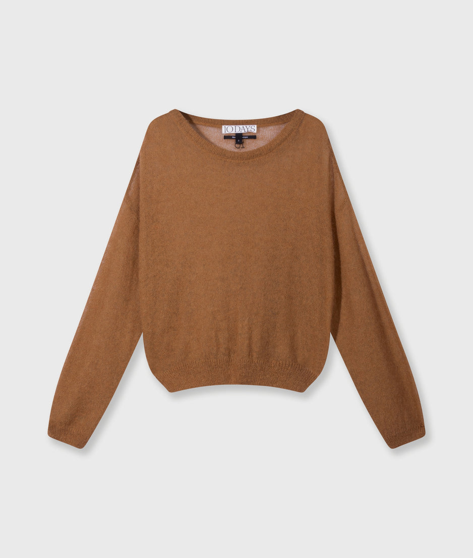 thin knit sweater | suede