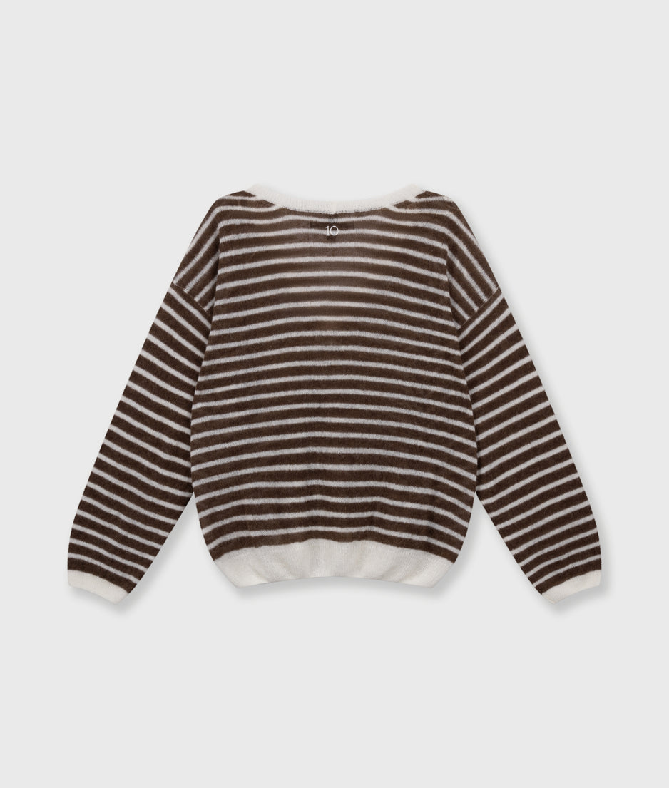 thin v-neck knit sweater | ecru/dark truffle