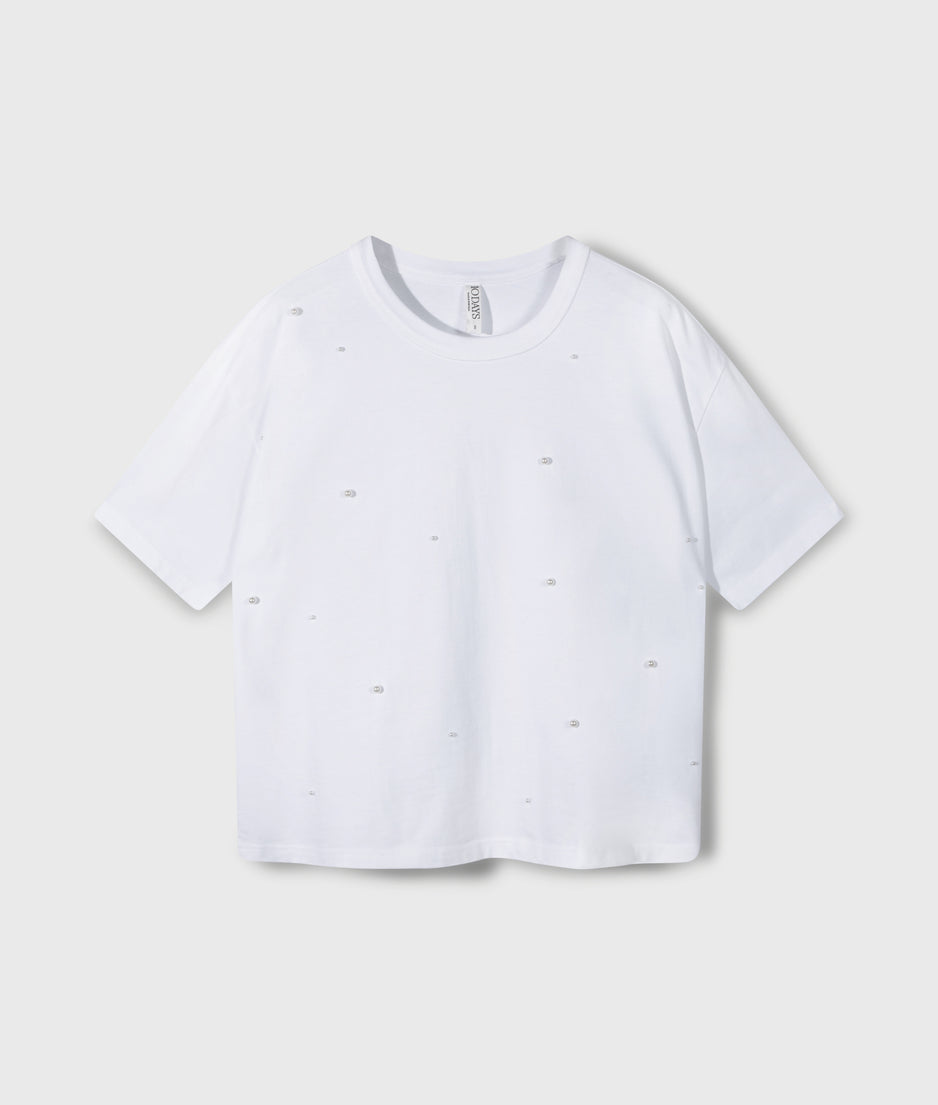 tee pearls | white
