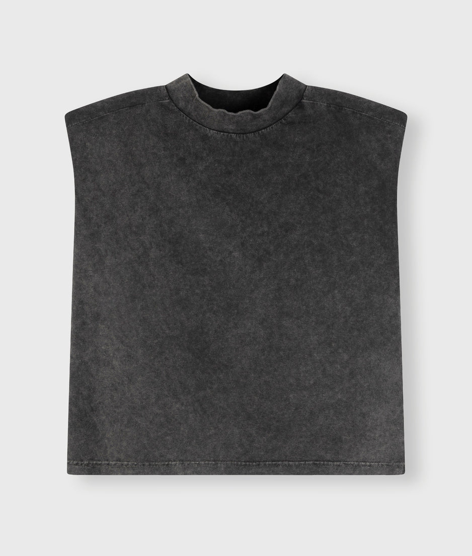 washed padded shoulder tee | ash grey