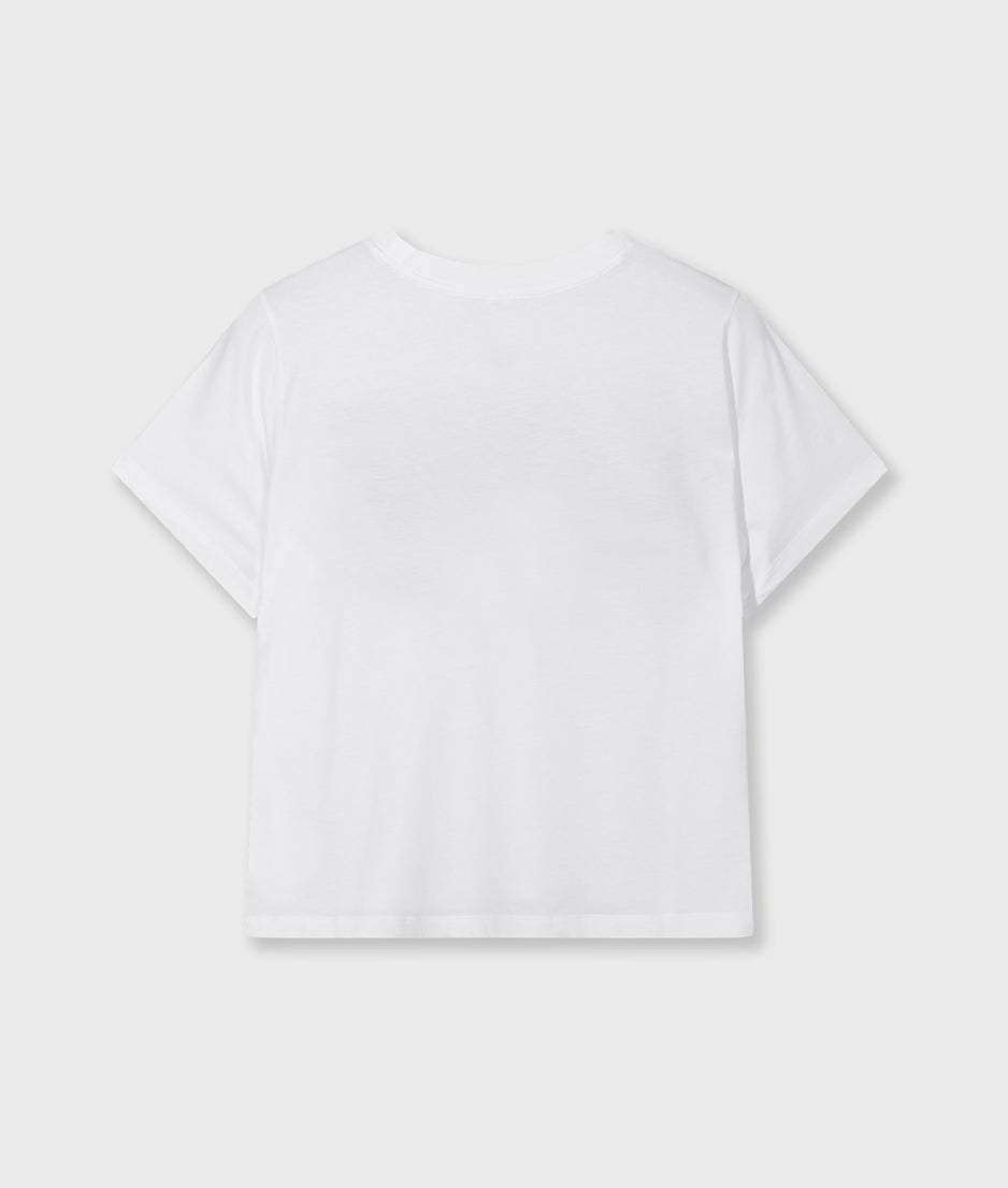 love petite tee | white