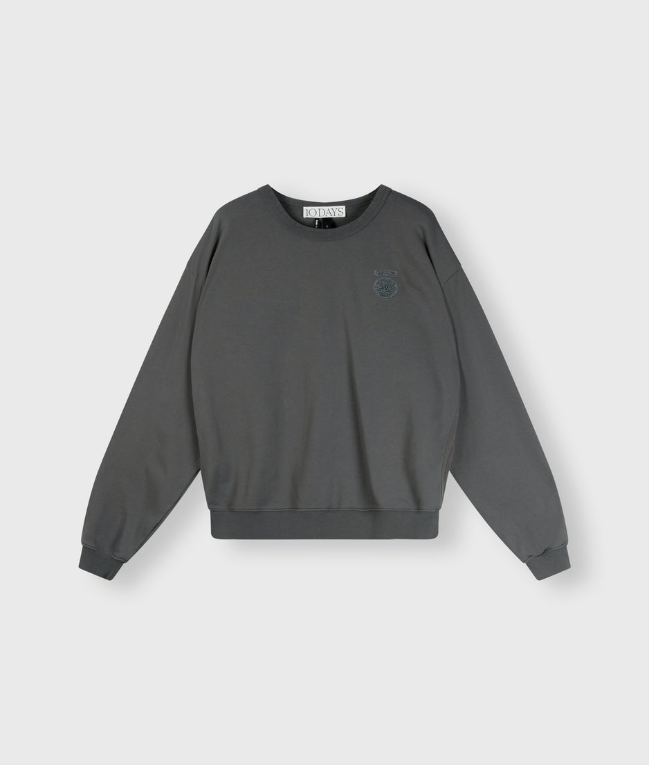 sweater tape | oil grey