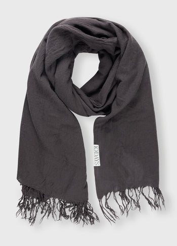 boiled wool scarf | grey raven
