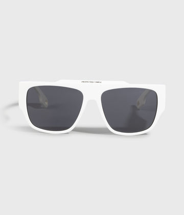 the iconic sunglasses | ecru