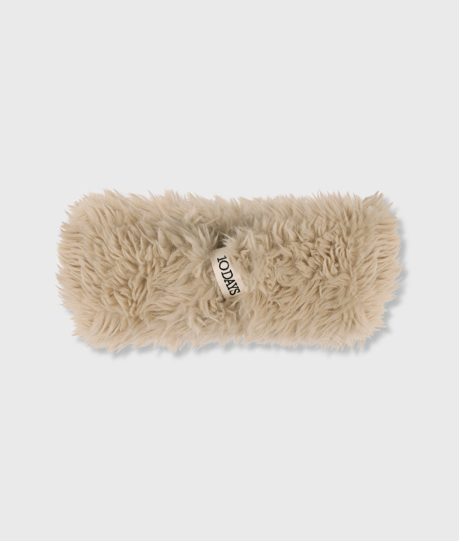 fluffy headband | pearl