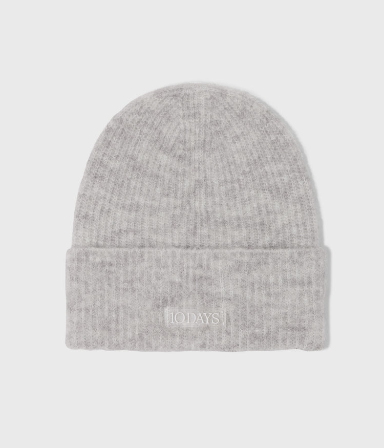 soft hairy knit beanie | light grey melee