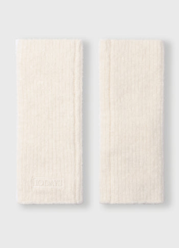 hairy knit gloves | ecru
