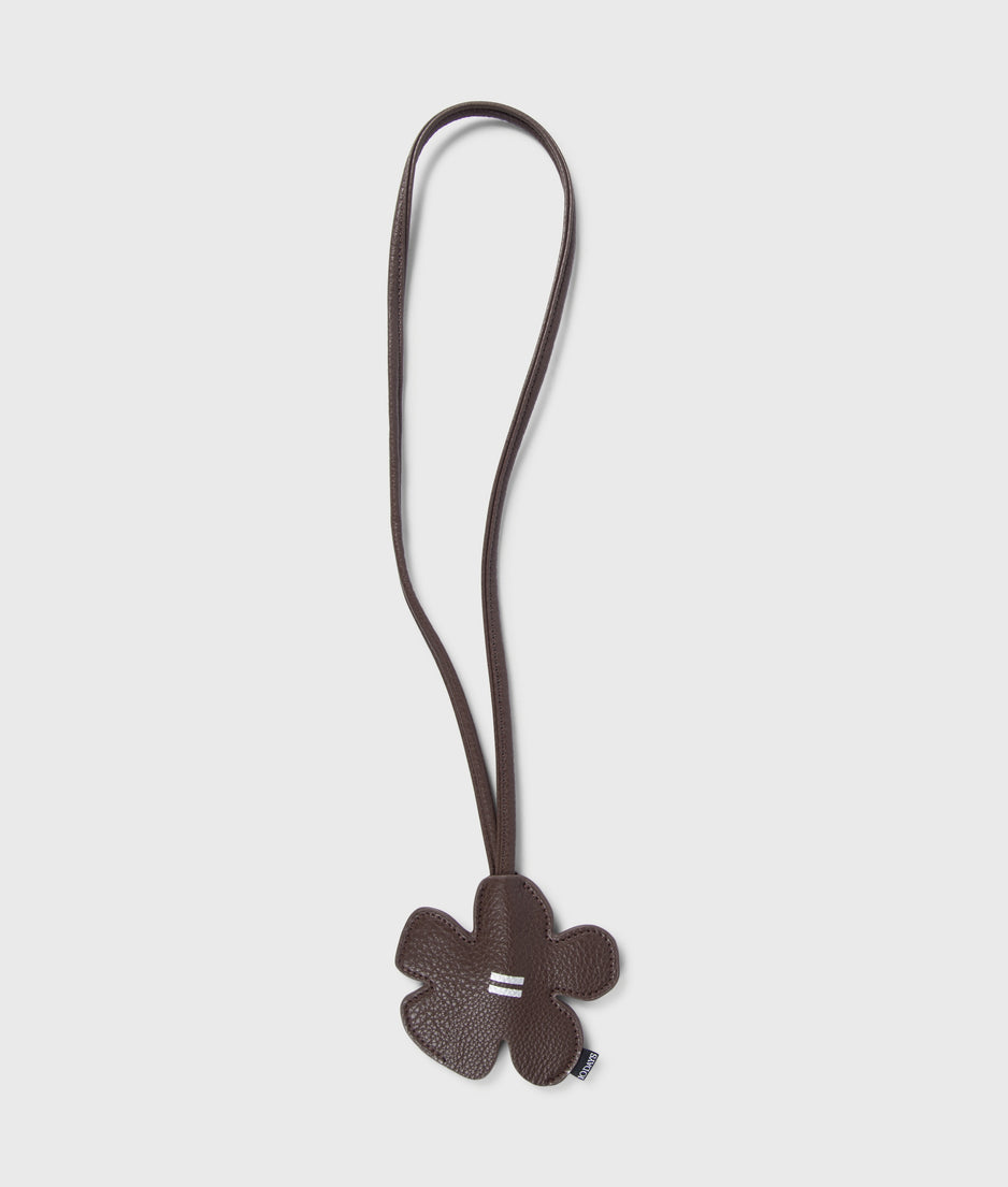 keycord flower | chocolate
