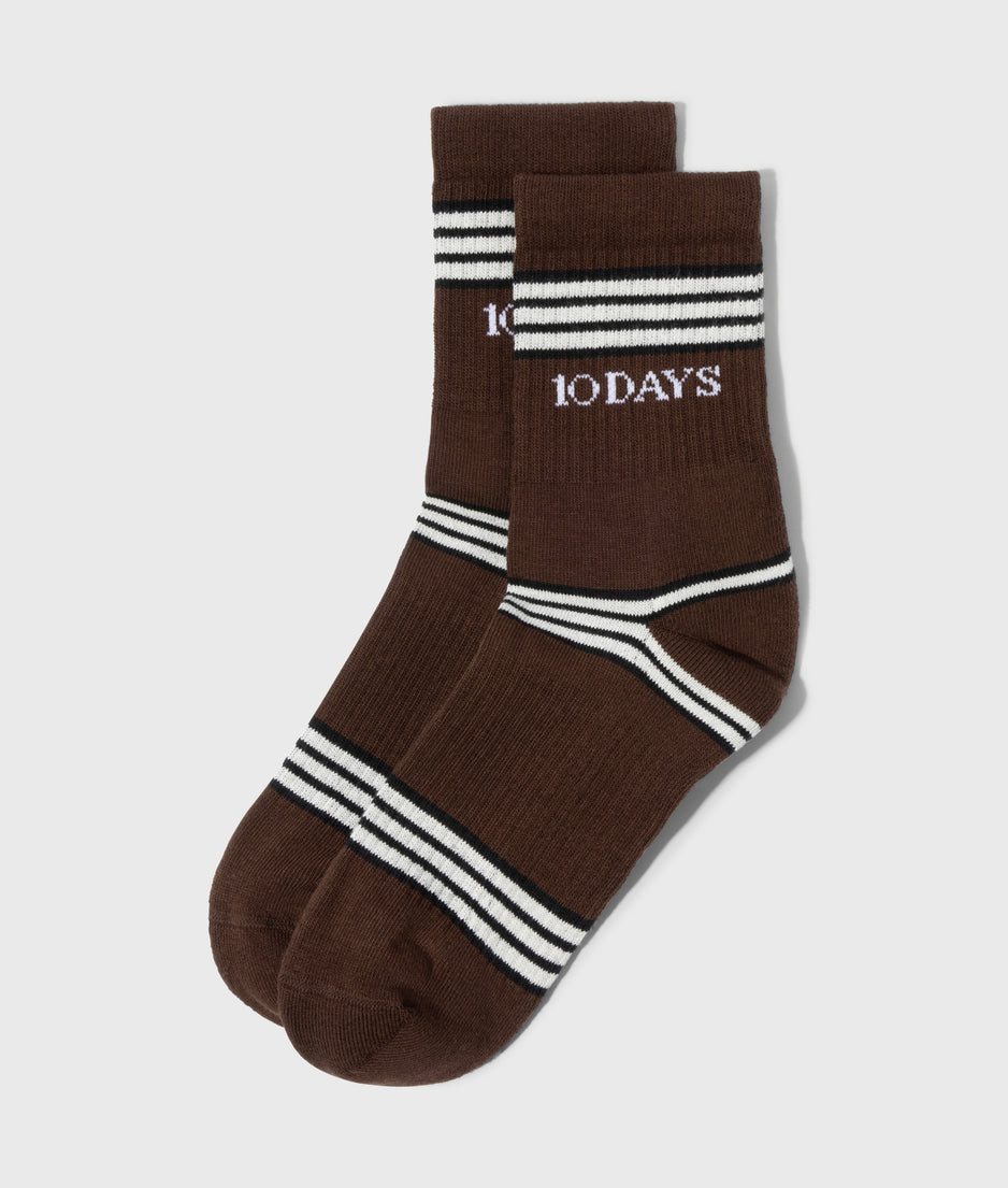 socks stripes | deep brown