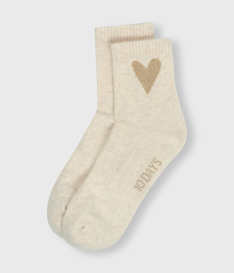 short socks heart | soft white melee