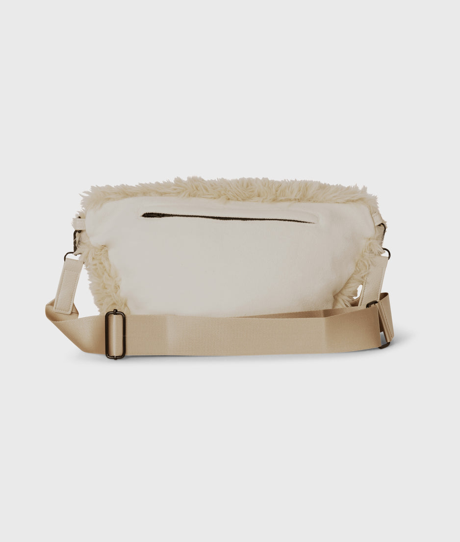 fluffy cross body bag | pearl