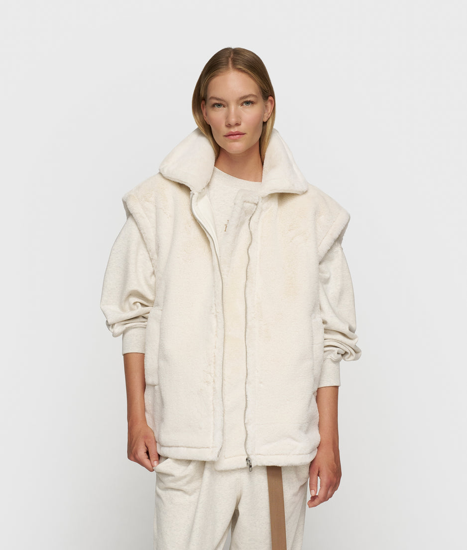 statement lammy gilet | cleansing kit