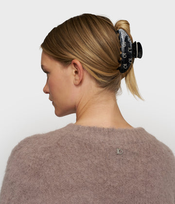 hair claw | black