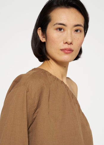 one shoulder top | cedar brown
