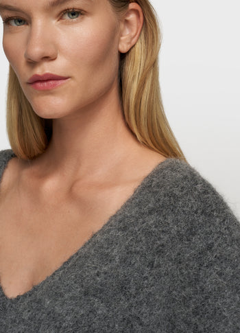 pleat hairy knit sweater | antra melee
